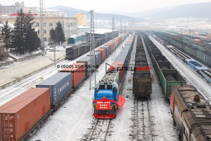 Рекордное число сдвоенных поездов из Владивостока 06.02.2023